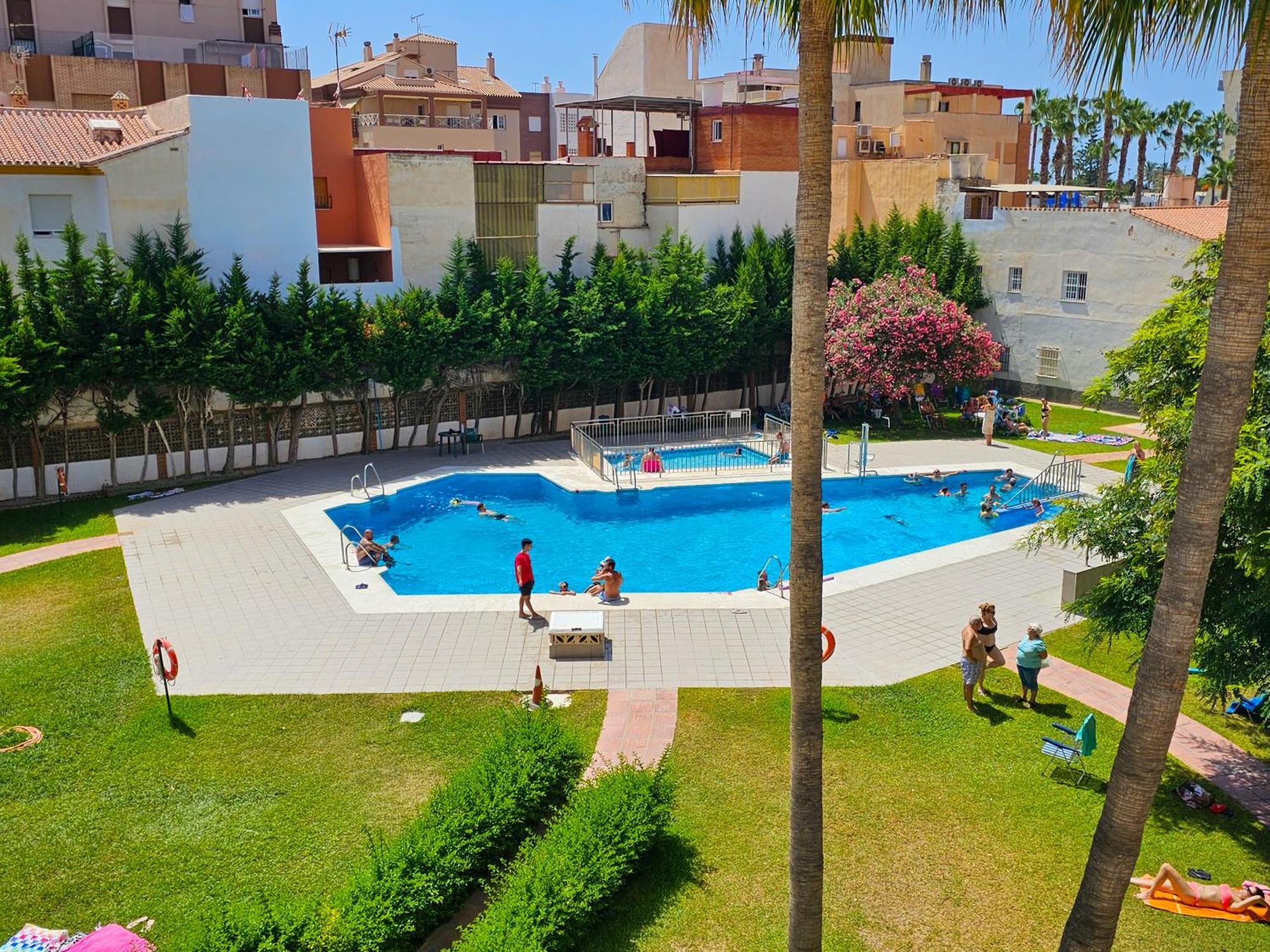 Estudio Vip Mediterraneo - Alojamientos La Torre トレ・デル・マール エクステリア 写真